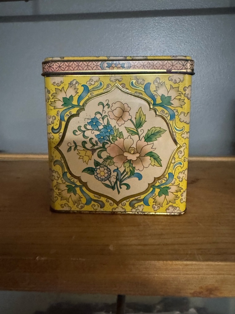 Vintage Daher Charming Floral Tin Box